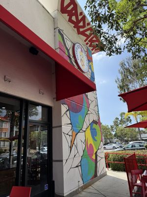 Dave's Hot Chicken by null