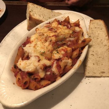 Pizza Heaven Bistro - Vegan baked ziti made with melted follow your heart cheese and soy sausage. Two large slices of bread to go along with it. - Pizza Near Me - Phoenix, Arizona Pizza Heaven Bistro - Vegan baked ziti made with melted follow your heart cheese and soy sausage. Two large slices of bread to go along with it. - Pizza Near Me - Phoenix, Arizona