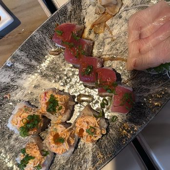 Lounge 31 - JR Roll, Sun Kiss Roll, Yellowtail Sashimi - Lounges Near Me - Dallas, Texas