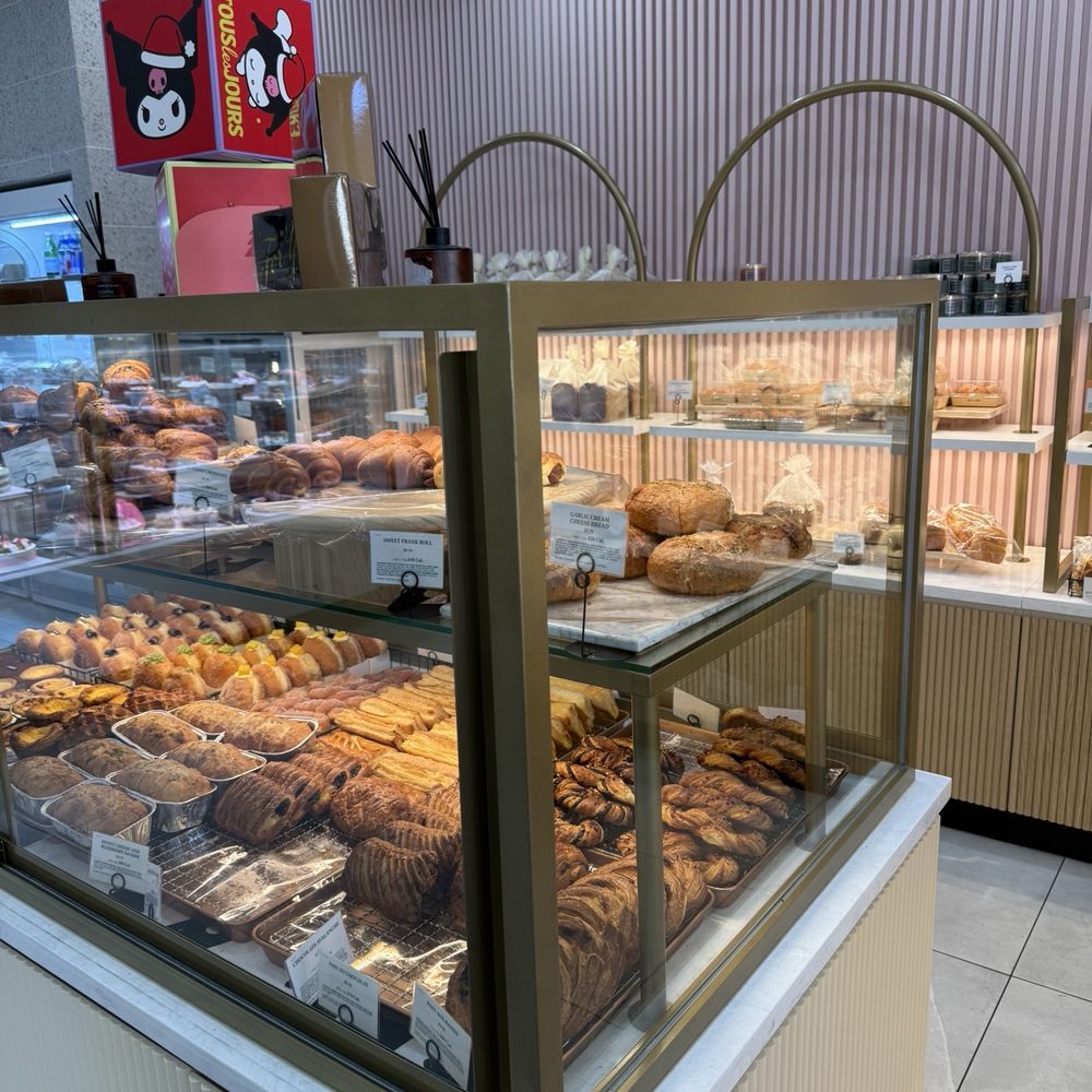 Tous Les Jours - Breakfast pastries - Bakeries Near Me - National City, California Tous Les Jours - Breakfast pastries - Bakeries Near Me - National City, California