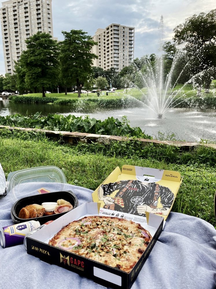 Turtle Creek Park Image