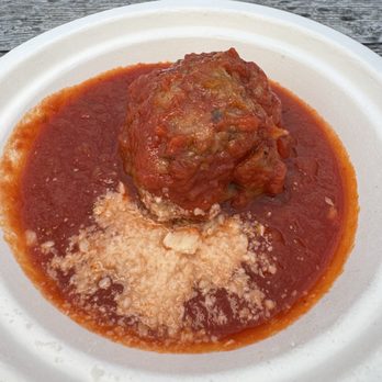 Feelin Saucy Pasta Truck - Meatball in Sunday Sauce - Food Trucks Near Me - Hebron, Connecticut