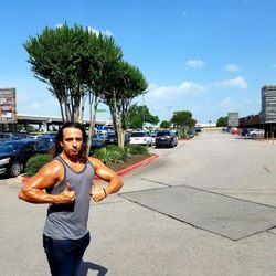 Crossroads Shopping Center - Looks like we've come to a crossroads
