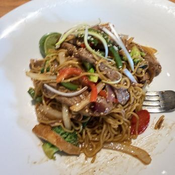 Yoko Kitchen - Yaki Ramen Beef - Ramen Near Me - New Milford, Connecticut Yoko Kitchen - Yaki Ramen Beef - Ramen Near Me - New Milford, Connecticut