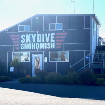 Skydive Snohomish - Skydiving Near Me - Snohomish, Washington