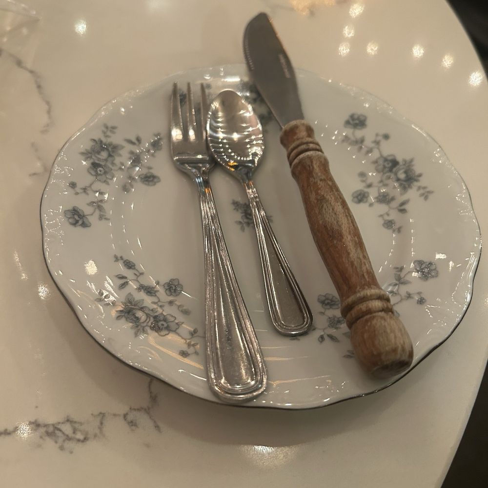 Vinnie's - Silverware - Seafood Near Me - Seattle, Washington Vinnie's - Silverware - Seafood Near Me - Seattle, Washington