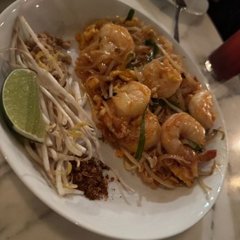 NaKorn - Thai Near Me - Evanston, Illinois