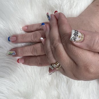 Nail Pro - Nail Salons Near Me - Chicago, Illinois Nail Pro - Nail Salons Near Me - Chicago, Illinois