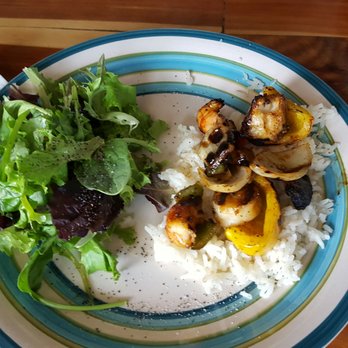 Rick's Surf Bar And Restaurant - a plate of food - Chicken Wings Near Me - Daytona Beach, Florida
