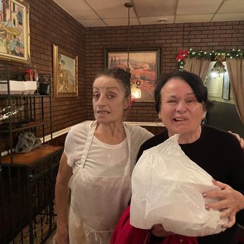 Gigi's Italian Restaurant - My wife Kathy and Suzzi - Italian Near Me - Jensen Beach, Florida