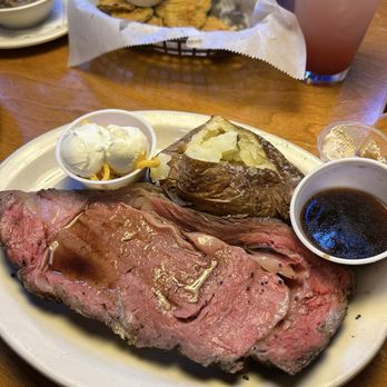 Texas Roadhouse - Barbeque Near Me - Rialto, California