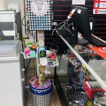 Upland  Market - Trinket station. It was packed - Grocery Near Me - Las Vegas, Nevada
