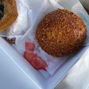 Paris Baguette - Squished goods on the bottom :( - Bakeries Near Me - Austin, Texas Paris Baguette - Squished goods on the bottom :( - Bakeries Near Me - Austin, Texas