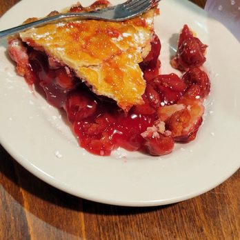TJ's Cafe - Cherry pie - Breakfast & Brunch Near Me - Grandview, Missouri