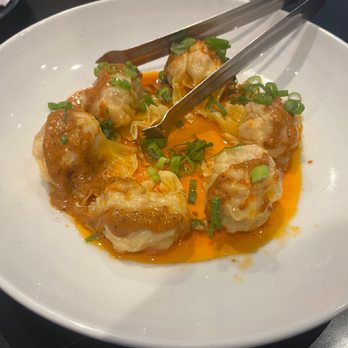 Bao Gogo - Szechuan Chili Wonton 5/10
REALLY numbing and spicey. Be aware. - Szechuan Near Me - Alpharetta, Georgia Bao Gogo - Szechuan Chili Wonton 5/10
REALLY numbing and spicey. Be aware. - Szechuan Near Me - Alpharetta, Georgia