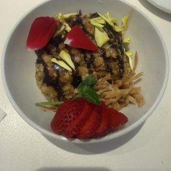 Esperanza Cocina de la Playa - Fried Horchata Ice Cream - Seafood Near Me - Manhattan Beach, California