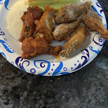 Buffalo Wild Wings - Chicken Wings Near Me - North Babylon, New York
