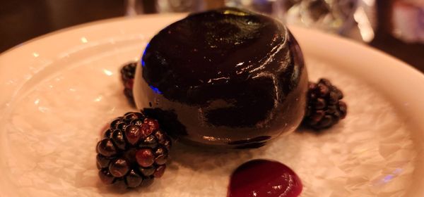 Aqua Bar & Lounge By Chef Shaun Hergatt by null