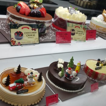 Tous Les Jours - Bakeries Near Me - Glenview, Illinois