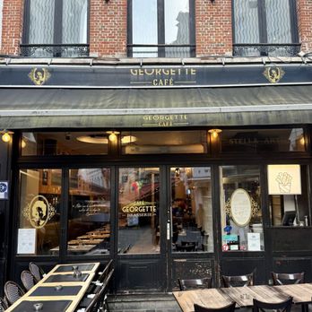 Café Georgette - Outside - Cafes Near Me - Brussels, BRU