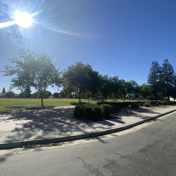 Windermere Park - Parks Near Me - Bakersfield, California Windermere Park - Parks Near Me - Bakersfield, California