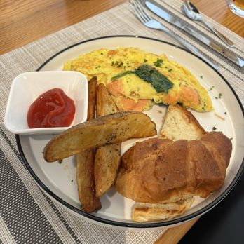 Alba Breakfast & Brunch - Breakfast & Brunch Near Me - Estero, Florida Alba Breakfast & Brunch - Breakfast & Brunch Near Me - Estero, Florida