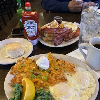 Jay Berry's Cafe - Stuffed hash brown plate and Frenchtost - Breakfast & Brunch Near Me - Renton, Washington Jay Berry's Cafe - Stuffed hash brown plate and Frenchtost - Breakfast & Brunch Near Me - Renton, Washington