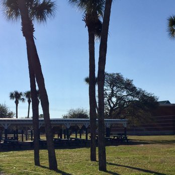 Memorial Park - Picnic shelter - Parks Near Me - Tybee Island, Georgia Memorial Park - Picnic shelter - Parks Near Me - Tybee Island, Georgia