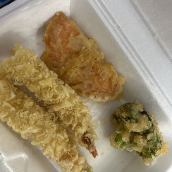 Akame Sushi - 5 Piece Tempura Appetizer - Sushi Bars Near Me - Kenosha, Wisconsin