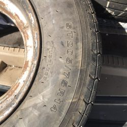 Tire & Wheel Center - These guys Mounted a 14 in tire on a 14.5 in donut rim (unsafe and not recommended after finding out from another tire shop)