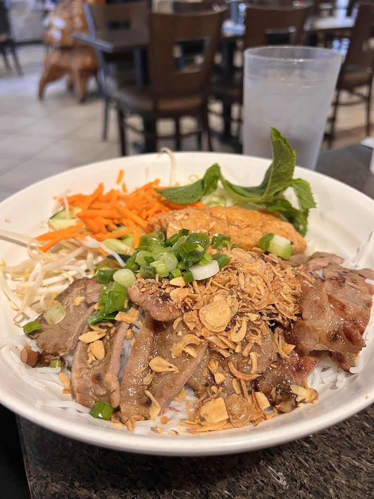 Food from Love Phò N' Mor