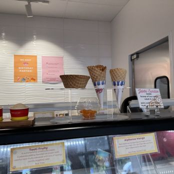 Pints of Joy - Cone options - Ice Cream & Frozen Yogurt Near Me - Sunnyvale, California Pints of Joy - Cone options - Ice Cream & Frozen Yogurt Near Me - Sunnyvale, California