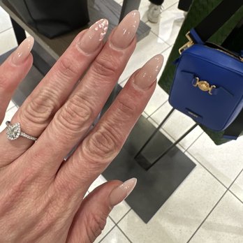 iNail Spa - Nail Salons Near Me - Vancouver, British Columbia