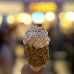 Glace Bachir - ACHTA BACHIR'S SPECIALITY w/WHIPPED CREAM & PISTACHIO ON A CONE | €10.5 (Medium)