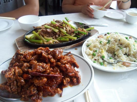 Yangtze Restaurant by null