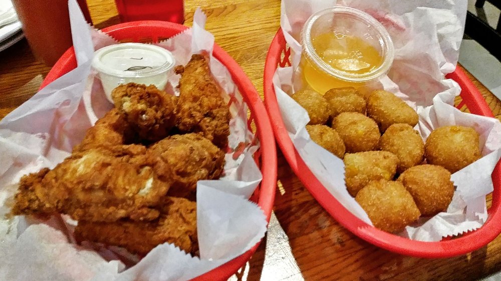 LAMBERTS 51 Photos & 91 Reviews Seafood 10825 Lanham Severn Rd