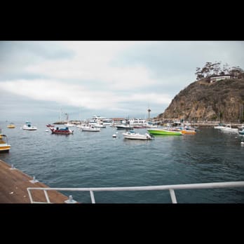 Green Pier - View into the harbor - Landmarks & Historical Buildings Near Me - Avalon, California Green Pier - View into the harbor - Landmarks & Historical Buildings Near Me - Avalon, California
