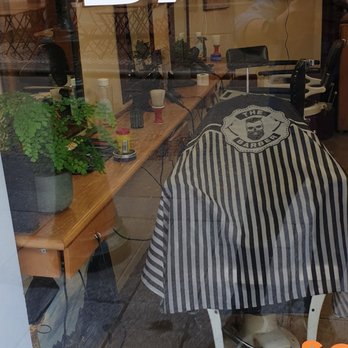 Leopold Coiffure 11 Photos Barbers 34 Rue Leopold Bellan Paris France Phone Number