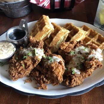 Moonshine Grill - Southern Near Me - Austin, Texas