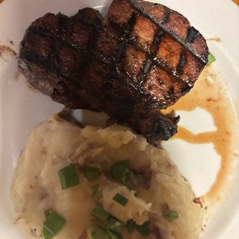 Cattlemens Steakhouse - Filet mignon - Diners Near Me - Rohnert Park, California