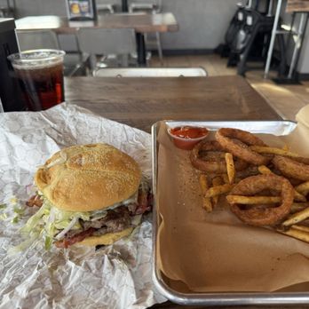 RELISH - Double burger with bacon half onion rings, half fries with curry ketchup - Burgers Near Me - Valdosta, Georgia RELISH - Double burger with bacon half onion rings, half fries with curry ketchup - Burgers Near Me - Valdosta, Georgia