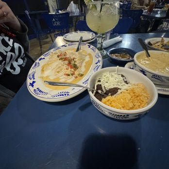 La Gloria - Mexican Near Me - San Antonio, Texas