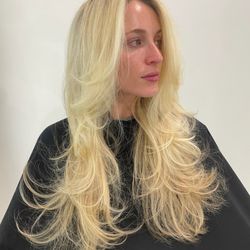 Blonding in Peachtree Corners