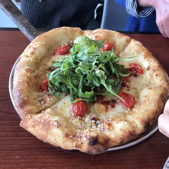 Harvest Bar + Kitchen - Roasted garlic - Pizza Near Me - Columbus, Ohio