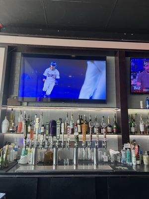 Paragon Bar and Grill by null