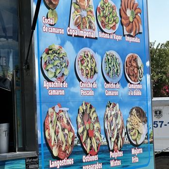 Mariscos El Nayarita - Food Trucks Near Me - Bakersfield, California