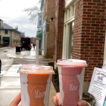 Lf Juice Shop - Hollywood Blvd. and La Jolla smoothies with coconut whip - Juice Bars & Smoothies Near Me - Lake Forest, Illinois