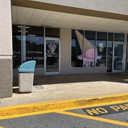Outside area of the salon.
