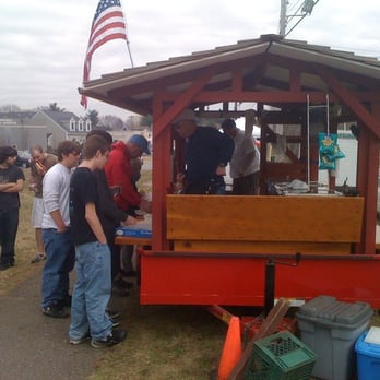 Fred's Franks - One Third the Usual Line - Hot Dogs Near Me - Wakefield, Massachusetts