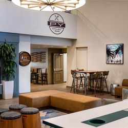 DoubleTree by Hilton Hotel Campbell - Pruneyard Plaza - Restaurant